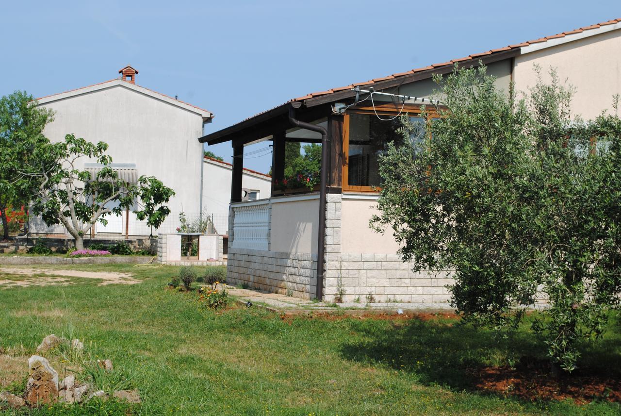 Holiday Home Ana Pula Exterior foto